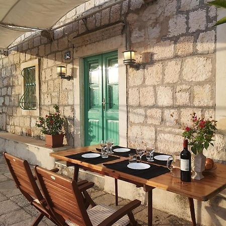 Villa Kuca Za Odmor Matic à Viganj Extérieur photo