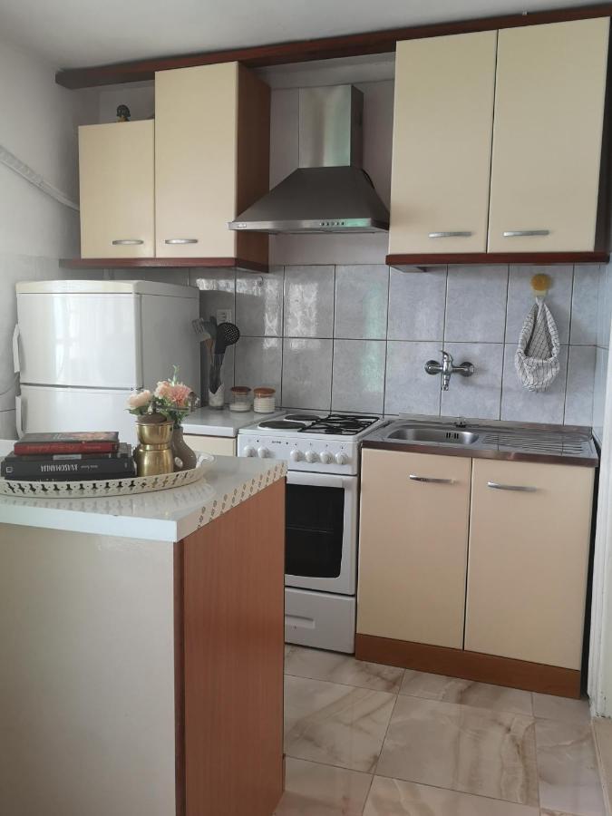 Villa Kuca Za Odmor Matic à Viganj Extérieur photo