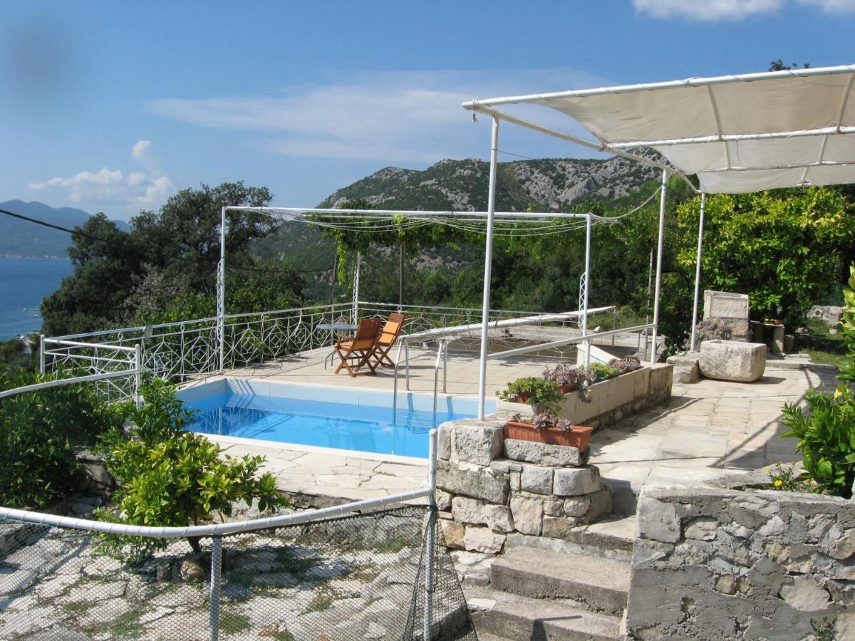 Villa Kuca Za Odmor Matic à Viganj Extérieur photo