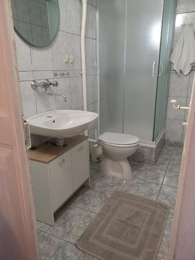 Villa Kuca Za Odmor Matic à Viganj Extérieur photo